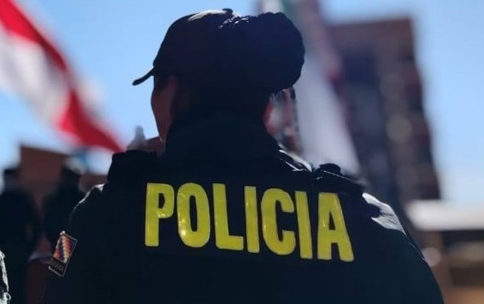 Una funcionaria policial fue agredida en Sucre. 