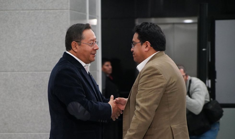 Luis Arce (i) y César Siles en una aparición anterior.