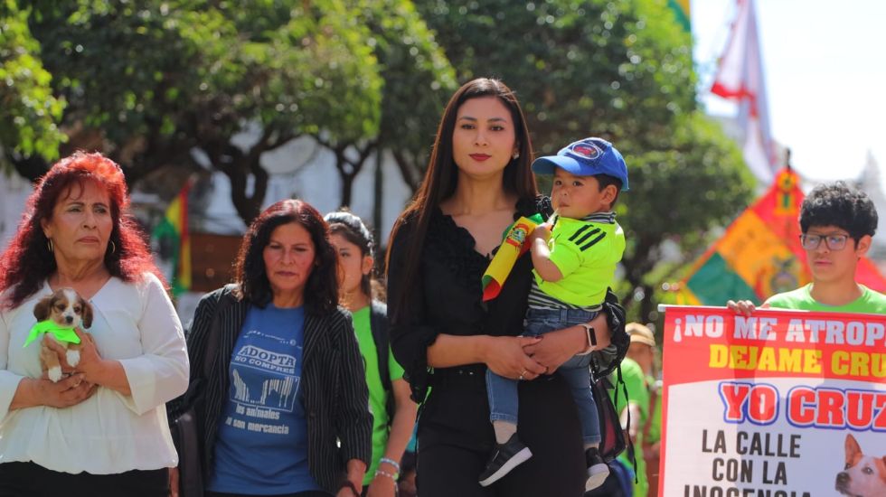 El desfile cívico institucional por el Bicentenario de Bolivia. 